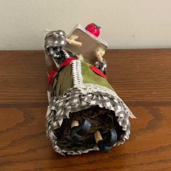 Vintage CORN HUSK DOLL with box of apples, Kurt Adler Doll - Picture 8 of 12